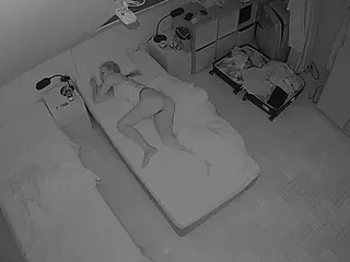 Julmodels Bedroom-D7's Live Sex Cam Show