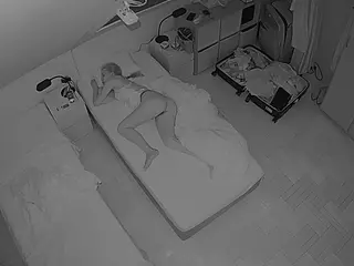 Julmodels Bedroom-D7's Live Sex Cam Show