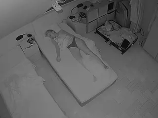 Julmodels Bedroom-D7's Live Sex Cam Show