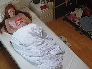 Julmodels Bedroom-D7's Live Sex Cam Show