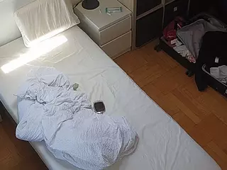 Julmodels Bedroom-D7's Live Sex Cam Show