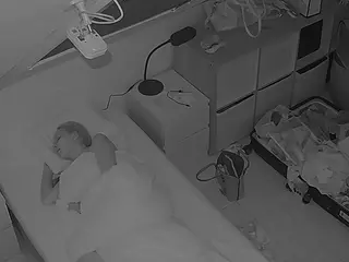 Julmodels Bedroom-D7's Live Sex Cam Show