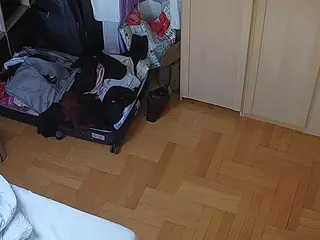 Julmodels Bedroom-D7's Live Sex Cam Show