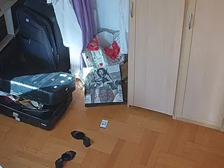 Julmodels Bedroom-D7's Live Sex Cam Show