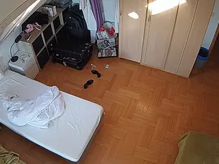 Julmodels Bedroom-D7's Live Sex Cam Show