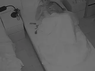 Julmodels Bedroom-D7's Live Sex Cam Show