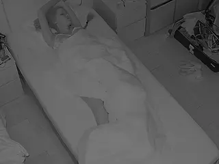 Julmodels Bedroom-D7's Live Sex Cam Show