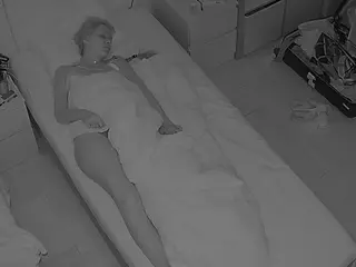 Julmodels Bedroom-D7's Live Sex Cam Show