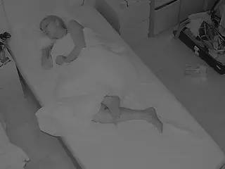 Julmodels Bedroom-D7's Live Sex Cam Show