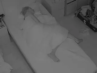 Julmodels Bedroom-D7's Live Sex Cam Show