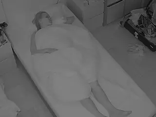 Julmodels Bedroom-D7's Live Sex Cam Show