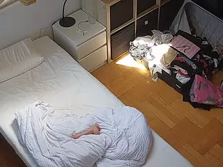 Julmodels Bedroom-D7's Live Sex Cam Show