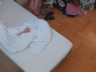 Julmodels Bedroom-D7's Live Sex Cam Show