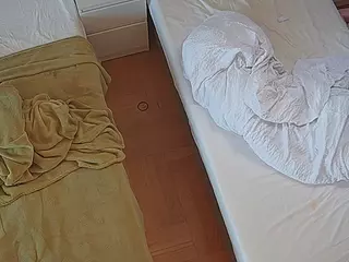 Julmodels Bedroom-D7's Live Sex Cam Show