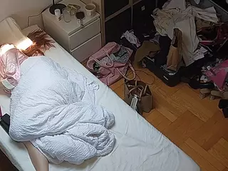 Julmodels Bedroom-D7's Live Sex Cam Show