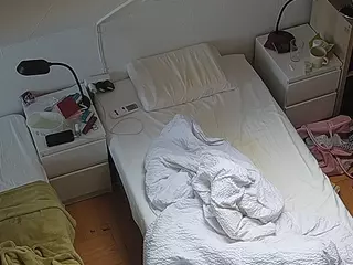 Julmodels Bedroom-D7's Live Sex Cam Show
