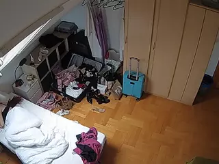 Julmodels Bedroom-D7's Live Sex Cam Show