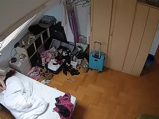 Julmodels Bedroom-D7's Live Sex Cam Show
