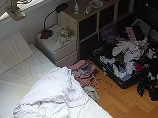 Julmodels Bedroom-D7's Live Sex Cam Show