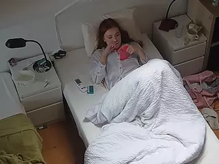 Julmodels Bedroom-D7's Live Sex Cam Show