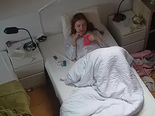 Julmodels Bedroom-D7's Live Sex Cam Show
