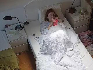 Julmodels Bedroom-D7's Live Sex Cam Show