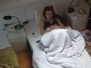 Julmodels Bedroom-D7's Live Sex Cam Show
