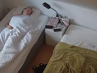 Julmodels Bedroom-D7's Live Sex Cam Show