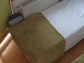Julmodels Bedroom-D7's Live Sex Cam Show