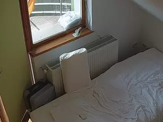 Julmodels Bedroom-D7's Live Sex Cam Show