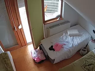 Julmodels Bedroom-D7's Live Sex Cam Show