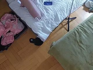 Julmodels Bedroom-D7's Live Sex Cam Show