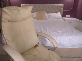 AfinasAmour's Live Sex Cam Show
