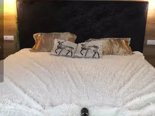 PenelopaRawr's Live Sex Cam Show