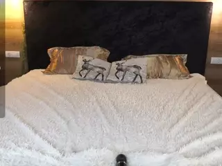 PenelopaRawr's Live Sex Cam Show