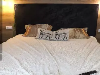 PenelopaRawr's Live Sex Cam Show