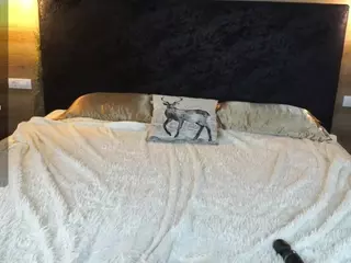 PenelopaRawr's Live Sex Cam Show