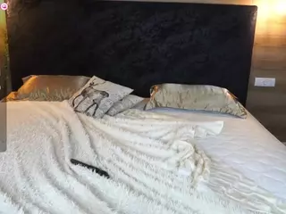 PenelopaRawr's Live Sex Cam Show