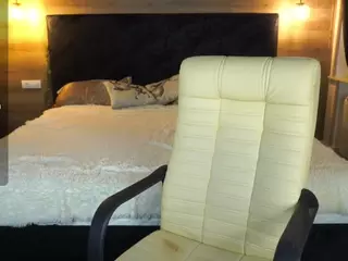 PenelopaRawr's Live Sex Cam Show