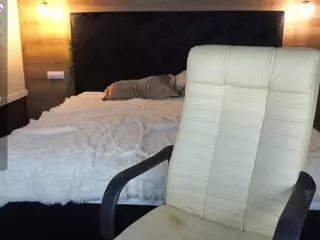 PenelopaRawr's Live Sex Cam Show
