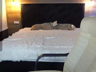 PenelopaRawr's Live Sex Cam Show