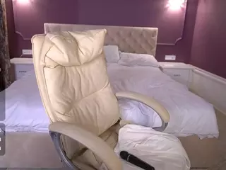 PenelopaRawr's Live Sex Cam Show
