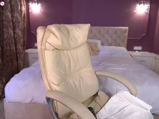 PenelopaRawr's Live Sex Cam Show