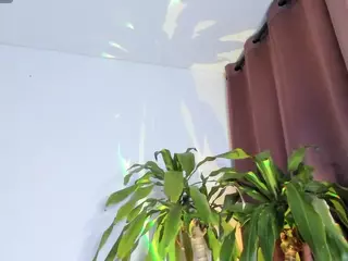 Thalia Fernandez's Live Sex Cam Show