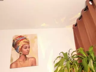 Thalia Fernandez's Live Sex Cam Show