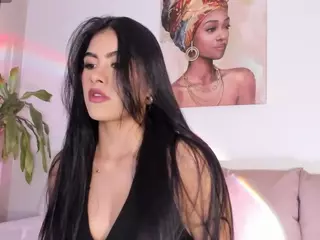 Thalia Fernandez's Live Sex Cam Show