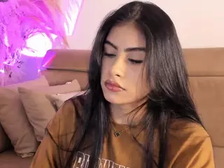 Thalia Fernandez's Live Sex Cam Show