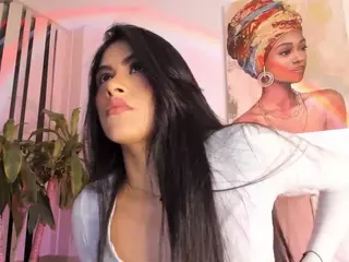Thalia Fernandez's Live Sex Cam Show