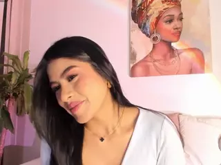 Thalia Fernandez's Live Sex Cam Show