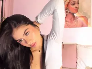 Thalia Fernandez's Live Sex Cam Show